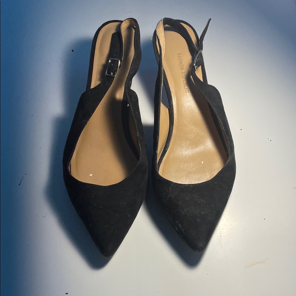 Banana Republic Black Slingback Suede Pointed Toe Women's Shoes